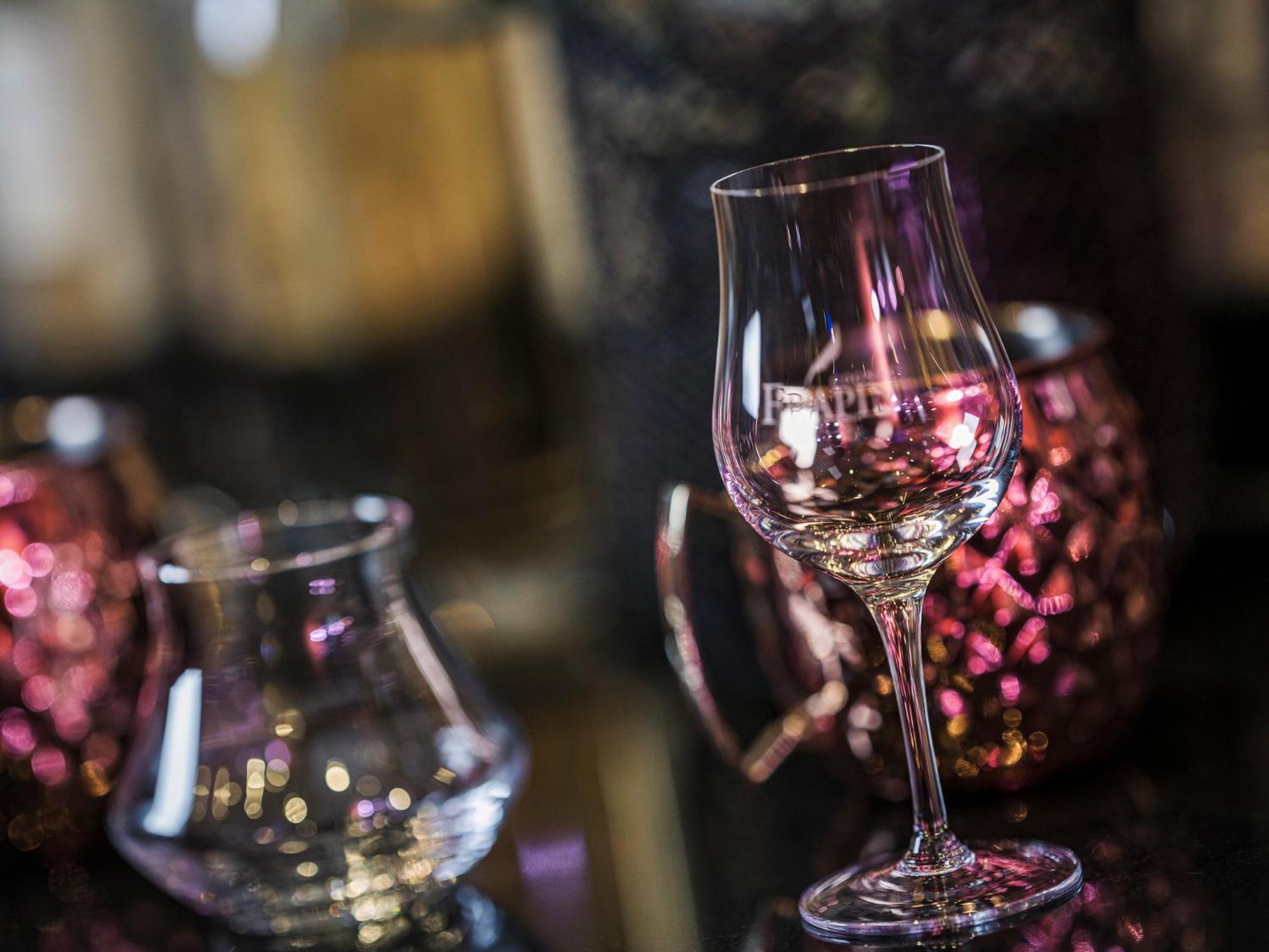 Hotel Bergkristall Zillertal - Adults Only 14 Years Plus Hippach Bagian luar foto