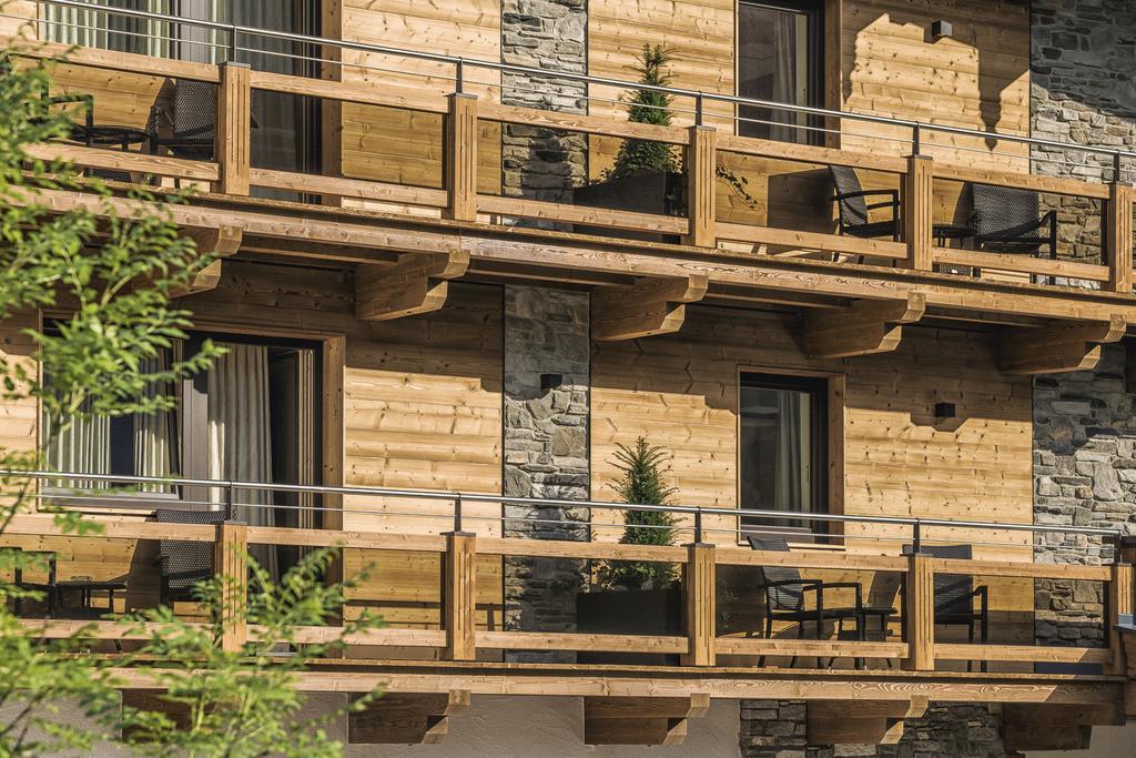 Hotel Bergkristall Zillertal - Adults Only 14 Years Plus Hippach Bagian luar foto